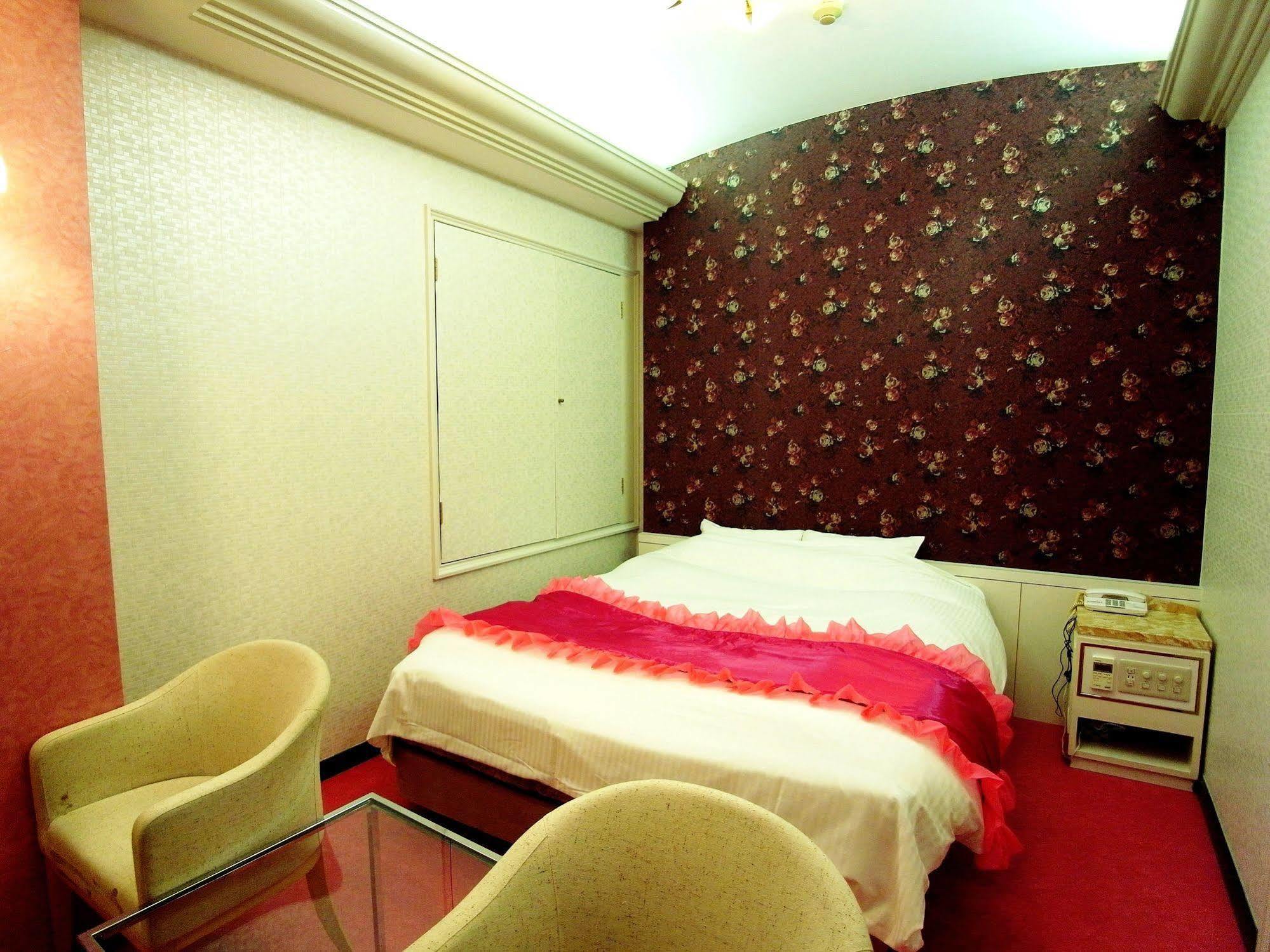 ホテル カルネヴァール 男塾ホテルグループ (Adults Only) Himeji Eksteriør billede